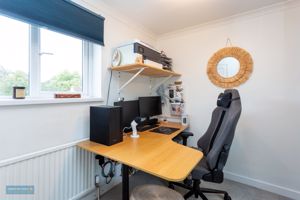 Bedroom- click for photo gallery